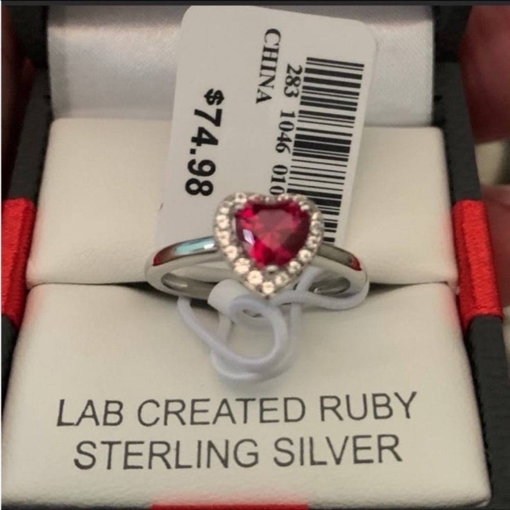 925 sterling Silver with Heart-Shaped Red Ruby cocktail Ring